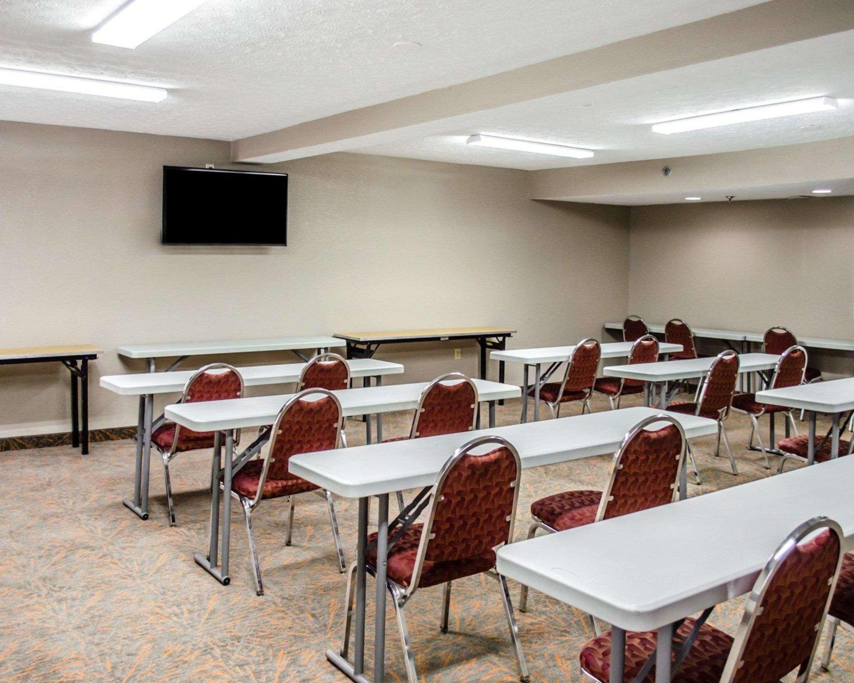 Quality Inn & Suites Medina - Akron West מראה חיצוני תמונה