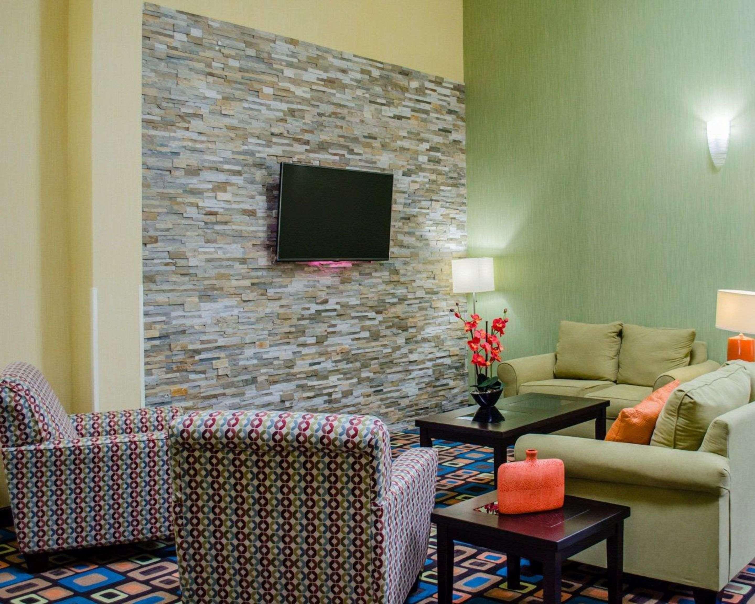 Quality Inn & Suites Medina - Akron West מראה חיצוני תמונה