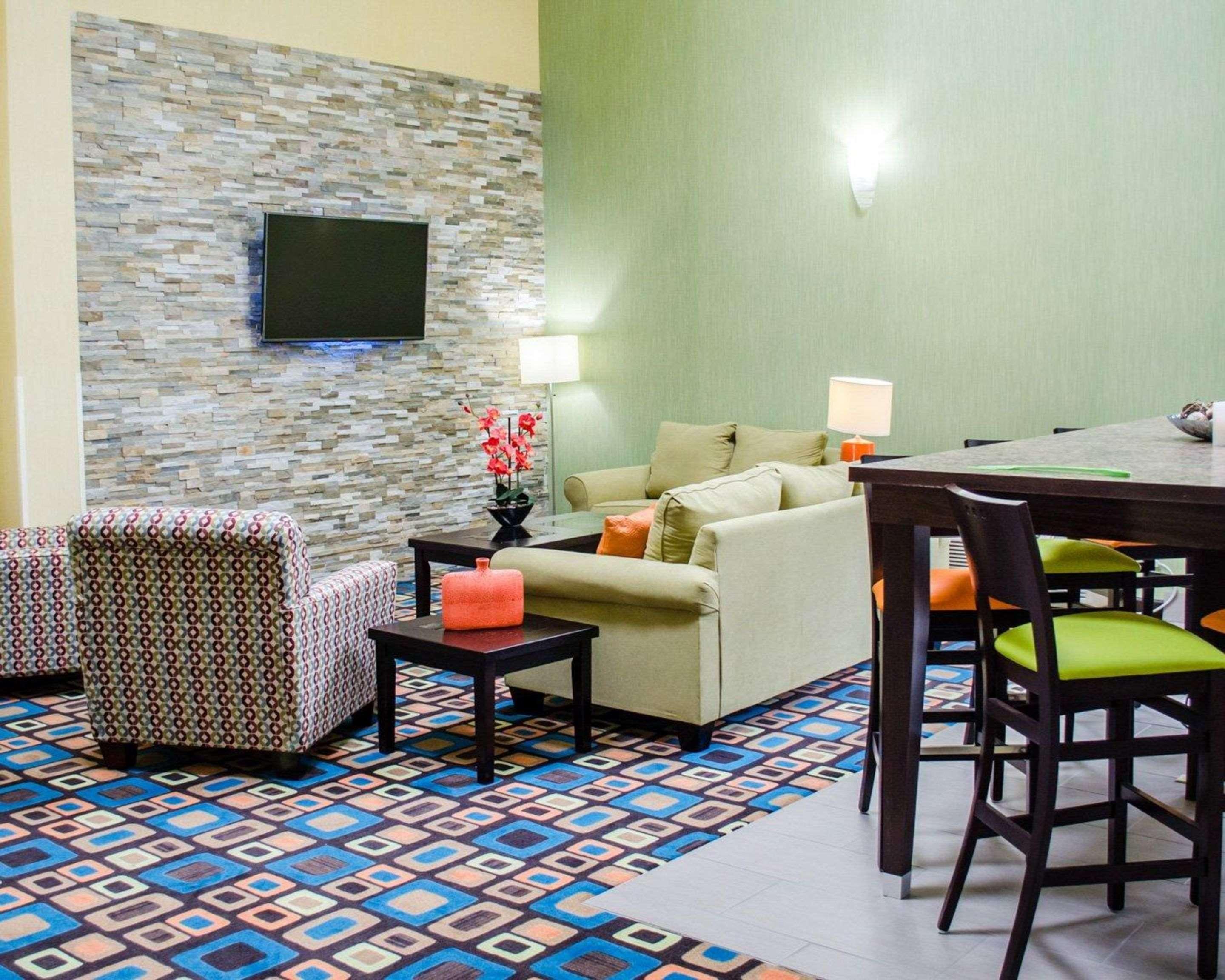 Quality Inn & Suites Medina - Akron West מראה חיצוני תמונה